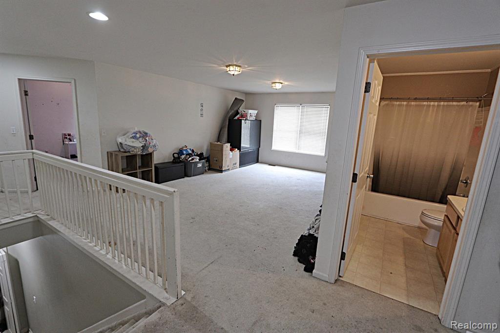 13218 MANTAUK, Belleville, MI 48111 — Photo 35