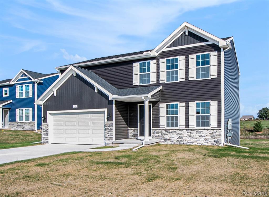 751 Lone Oak Way, Tecumseh, MI 49286 — front exterior