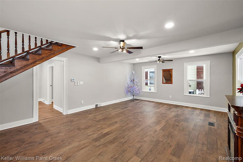 88 E Elmwood, Leonard, MI 48367 — Photo 14