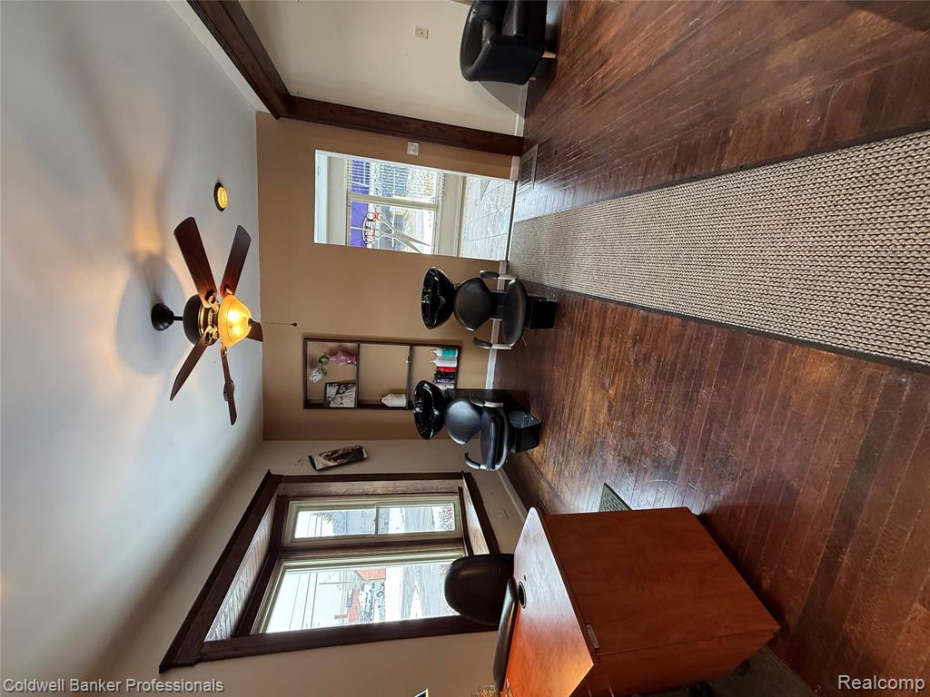 402 EAST Street, Rochester, MI 48307 — Photo 9