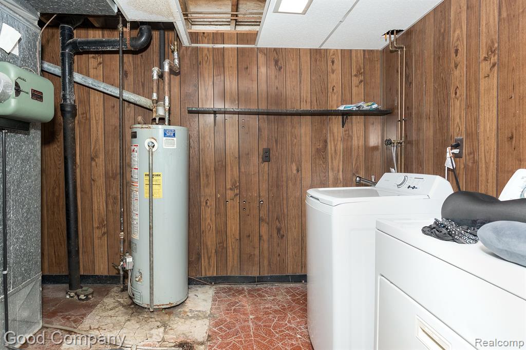 28562 REGENT Court S, Southfield, MI 48076 — Photo 26