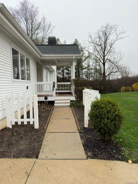 105 QUIET CREEK Circle, Chelsea, MI 48118 — Photo 33