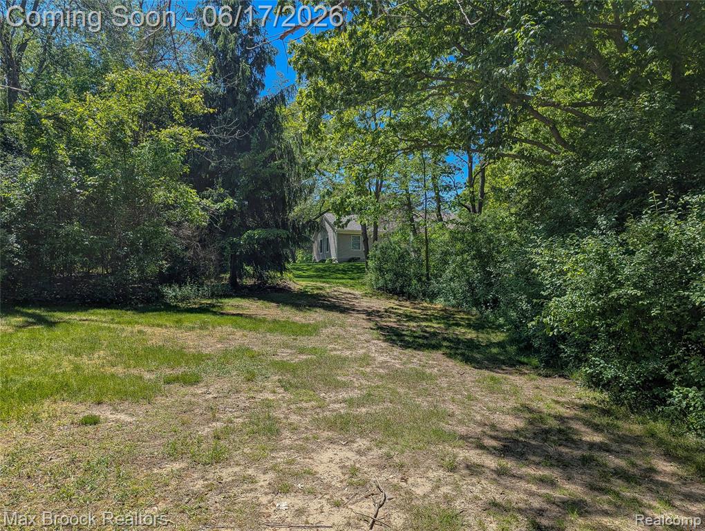 5466 Taylor Lane, Clarkston, MI — Photo 9