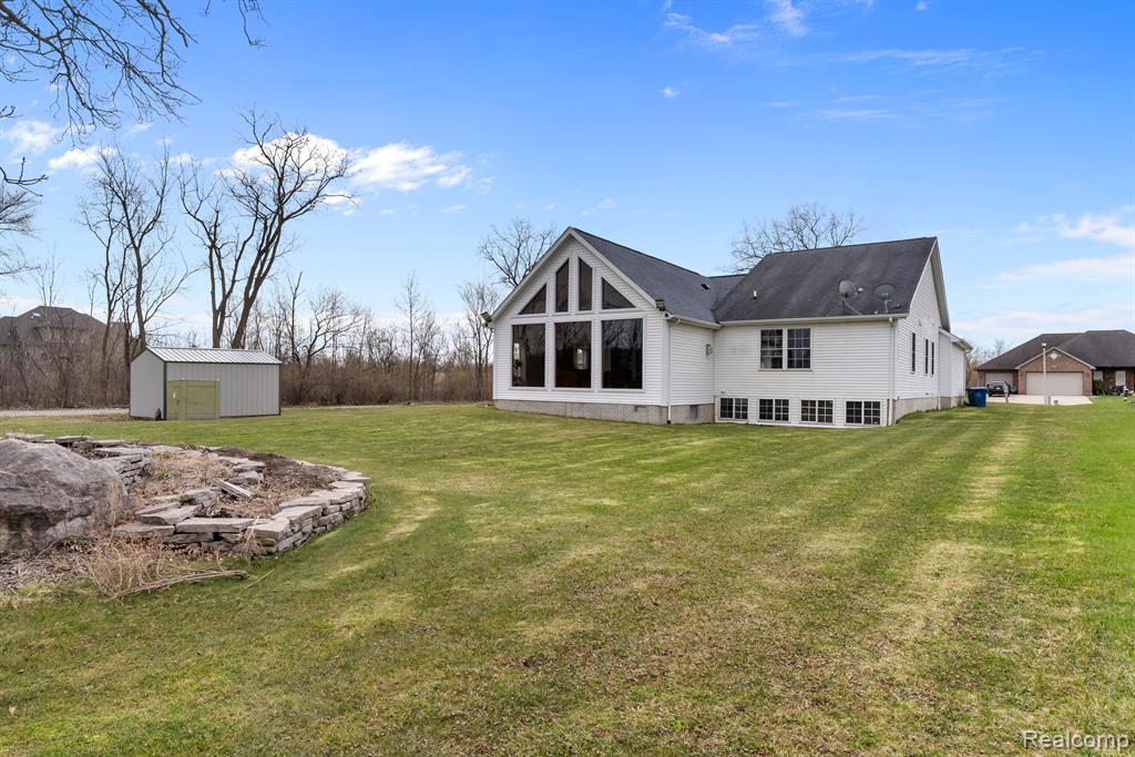 5188 Walkabout Lane, Swartz Creek, MI 48473 — Photo 37