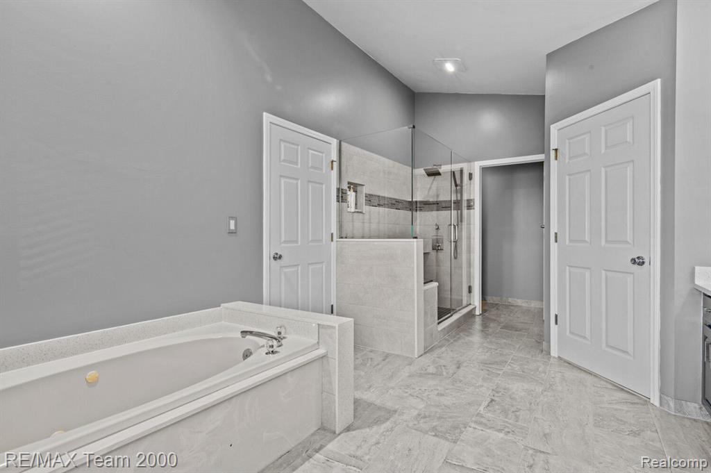4717 POND Run, Canton, MI 48188 — Photo 32