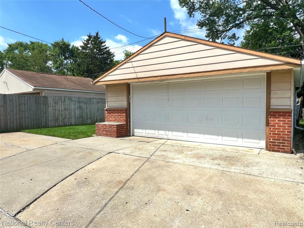 4436 Tulane Street, Dearborn Heights, MI 48125 — Photo 31