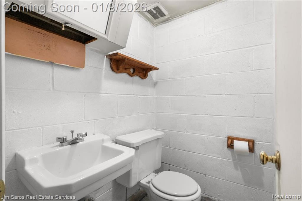 81 Moross Road, Grosse Pointe Farms, MI 48236 — Photo 21