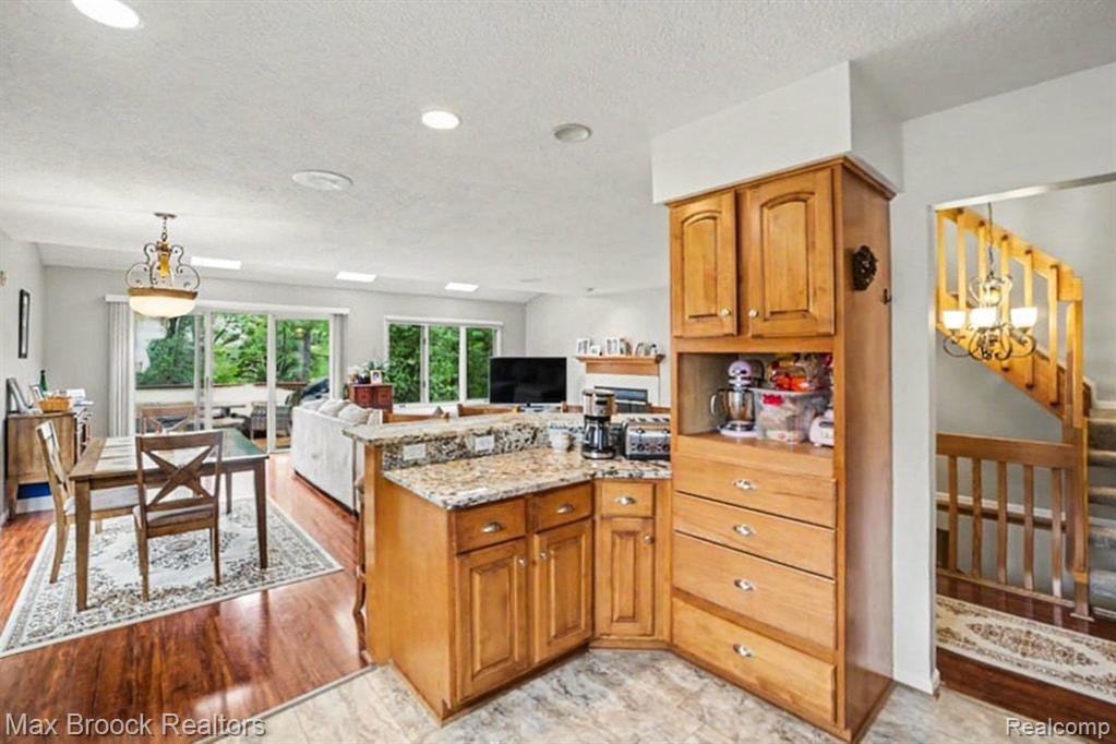 6510 Scenic Pines Court, Clarkston, MI — Photo 11