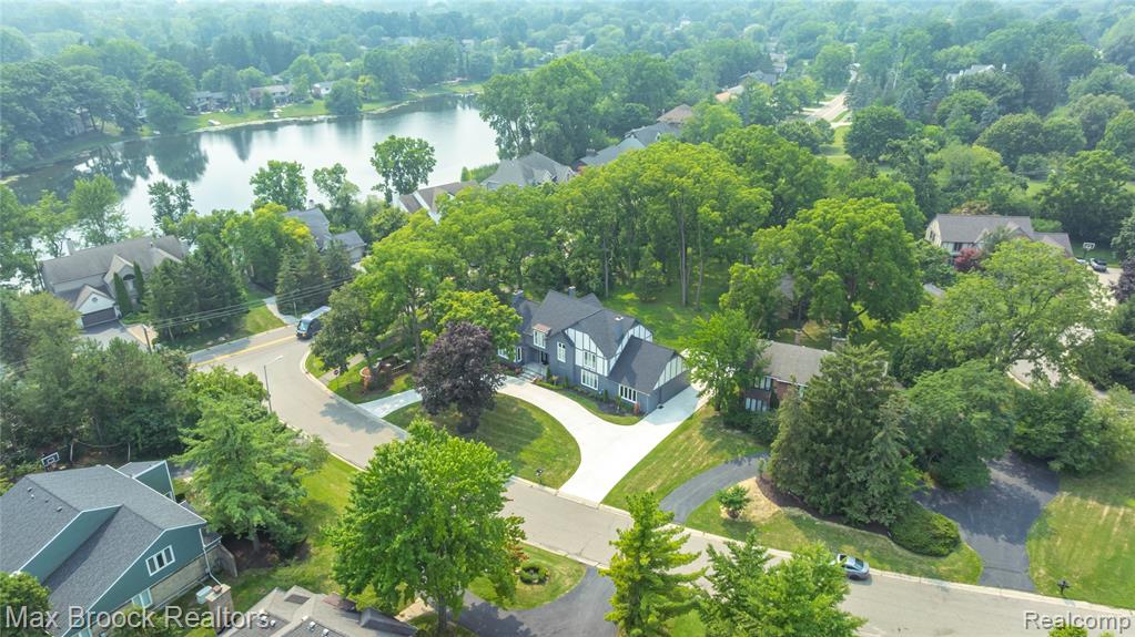 4490 Strathdale Lane, West Bloomfield, MI 48323 — Photo 66