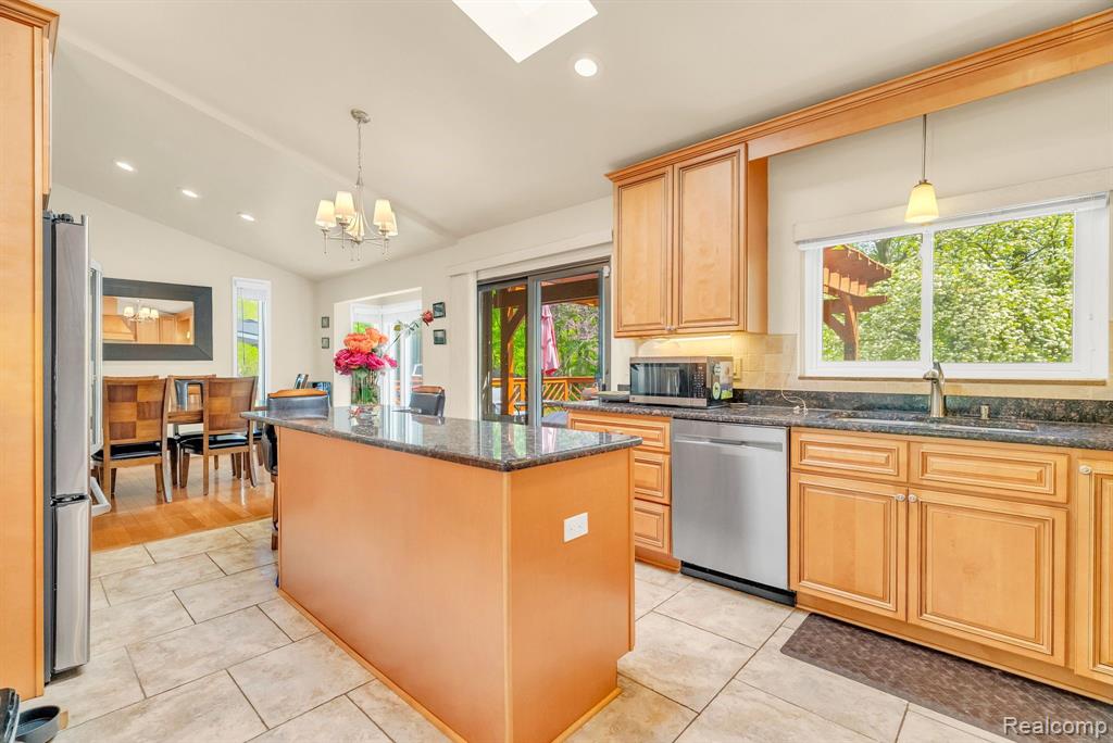 4731 PATRICK Road, West Bloomfield, MI — Photo 6