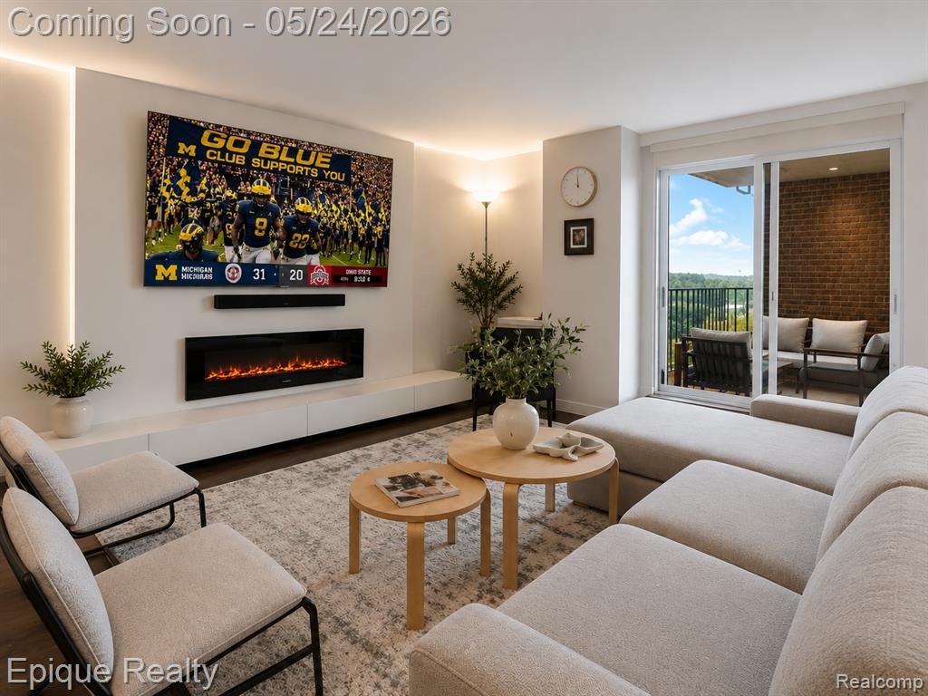 1050 Wall Street, 8F, Ann Arbor, MI 48105 — Photo 5