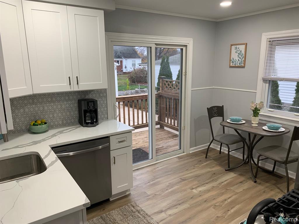 9624 HUBERT Avenue, Allen Park, MI 48101 — Photo 21