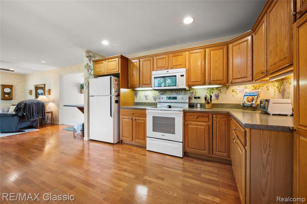 47850 7 Mile Road, Northville, MI 48167 — Photo 16