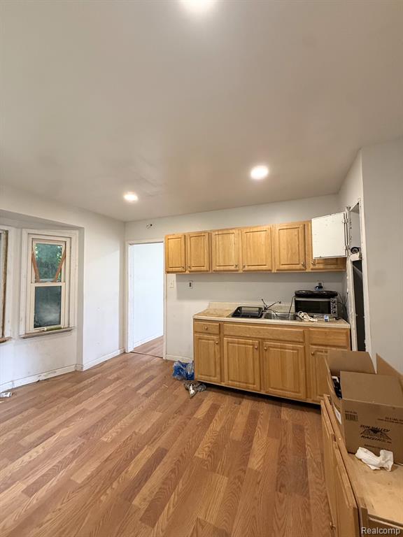 9536 Plainview Avenue, Detroit, MI 48228 — Photo 5