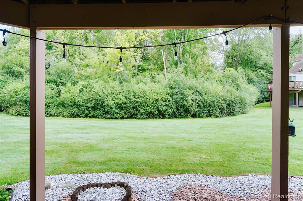 43730 Algonquin Drive, Novi, MI — Photo 68