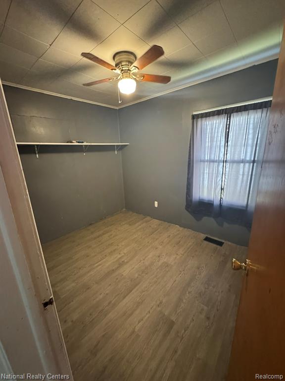 5036 Moore Street, Wayne, MI 48184 — Photo 12