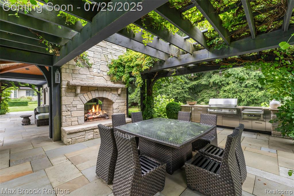 72 Lone Pine Road, Bloomfield Hills, MI 48304 — Photo 65