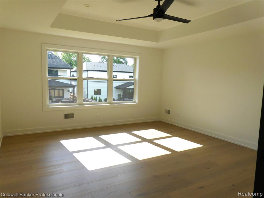 4247 Hampton Boulevard, Royal Oak, MI 48073 — Photo 24