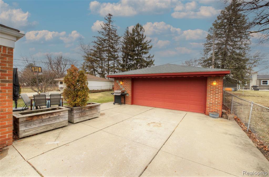 31906 Cambridge Street, Garden City, MI — Photo 34