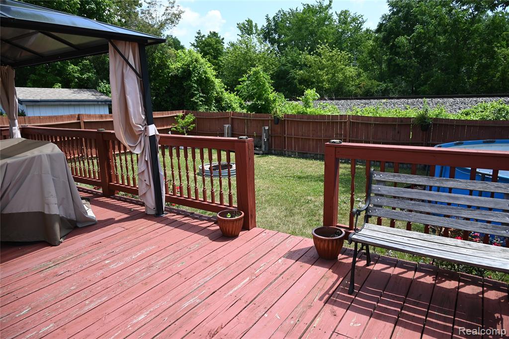 8826 Mikado Drive, Newport, MI 48166 — Photo 25