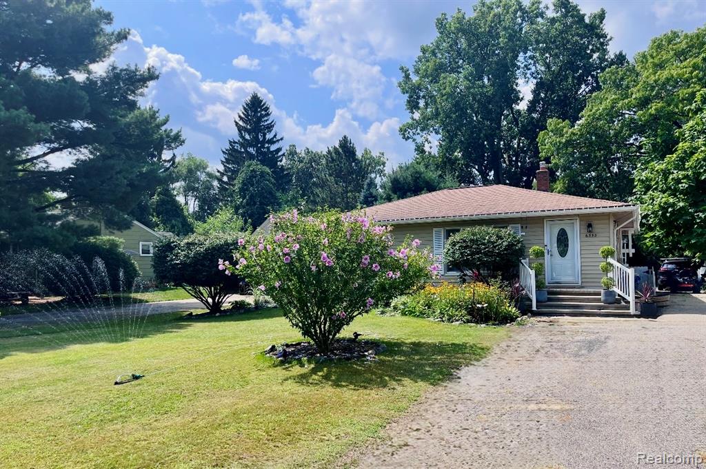6333 Harriet Drive, Waterford, MI 48327 — Photo 42