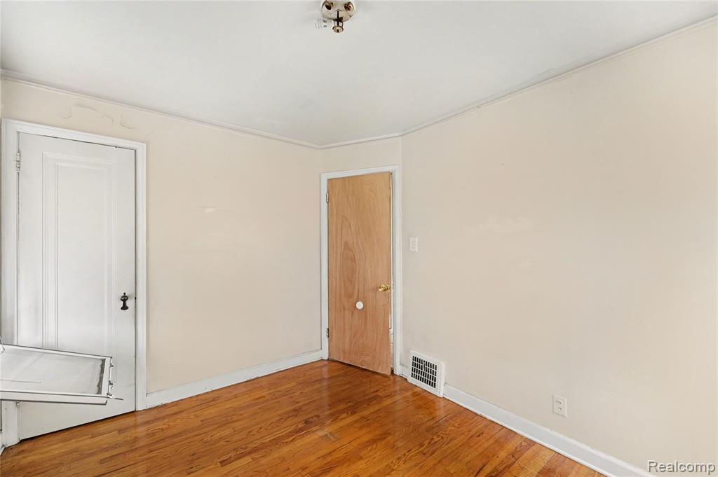 14814 Lesure Street, Detroit, MI 48227 — Photo 8