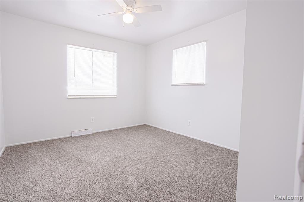6627 Orange Lane, Flint, MI 48505 — Photo 34