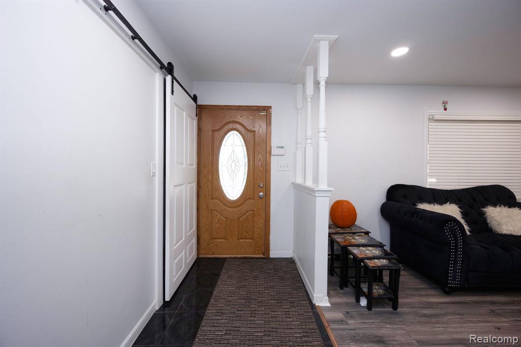5858 Reuter Street, Dearborn, MI 48126 — Photo 18