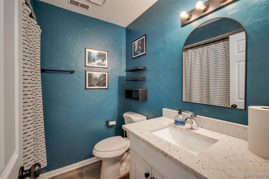 16432 Clarkson Drive, 61, Fraser, MI 48026 — Photo 15