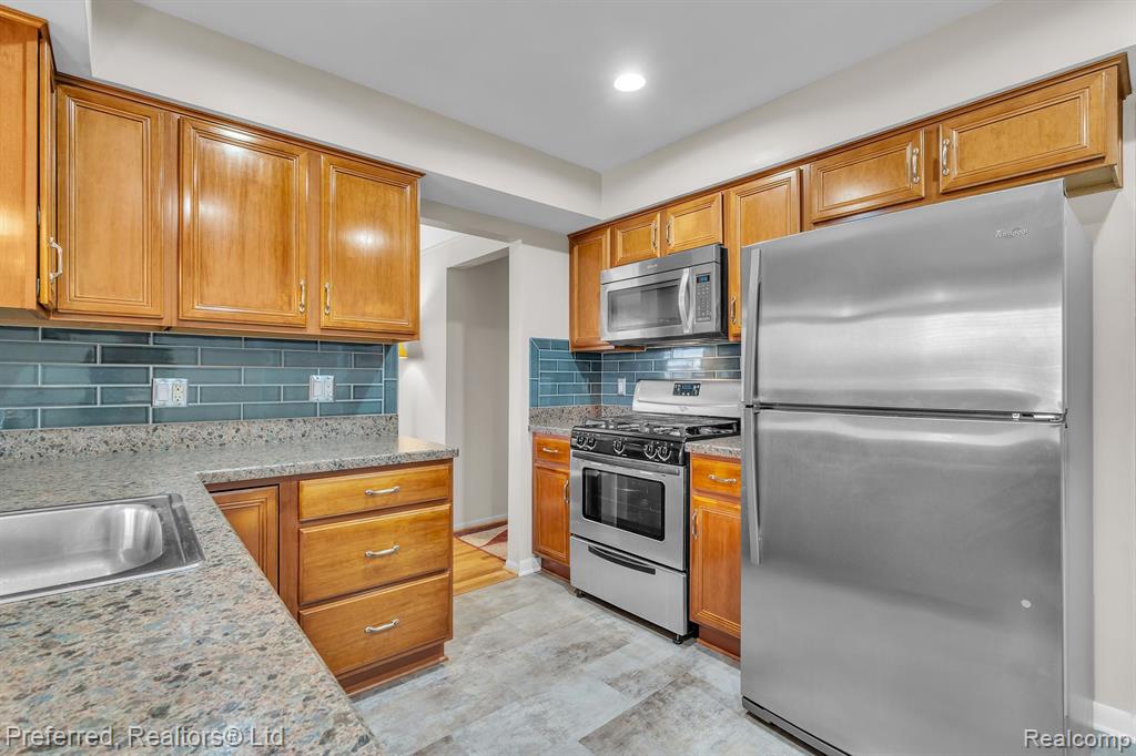 5238 Busch Avenue, Warren, MI 48091 — Photo 15