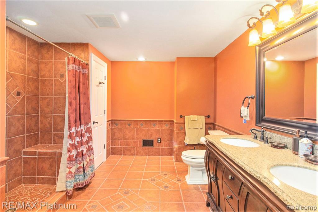 7186 GRANGER DRIVE, Howell, MI 48855 — Photo 26