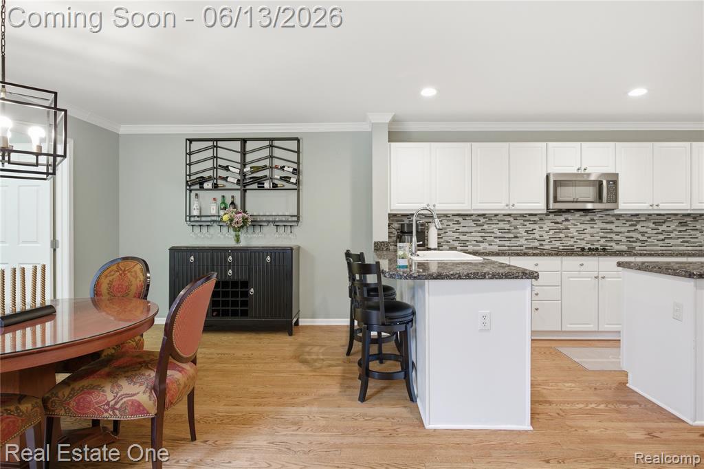 6011 Simsbury Court, 12, West Bloomfield, MI — Photo 17