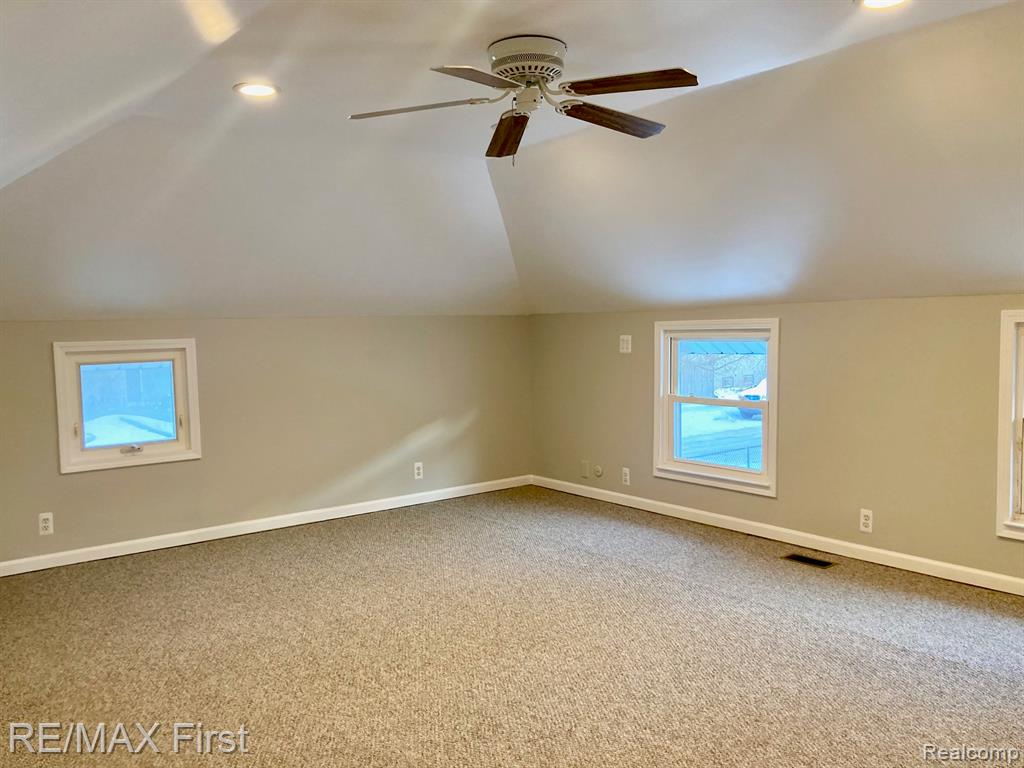 611 Fairgrove Avenue, Royal Oak, MI 48067 — Photo 10