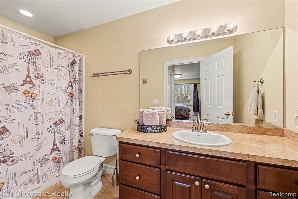 47955 Andover Drive, Novi, MI — Photo 34