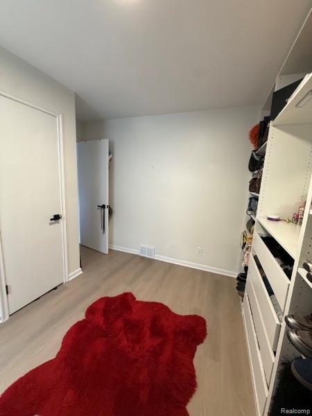 21741 Kenosha Street, Oak Park, MI 48237 — Photo 11