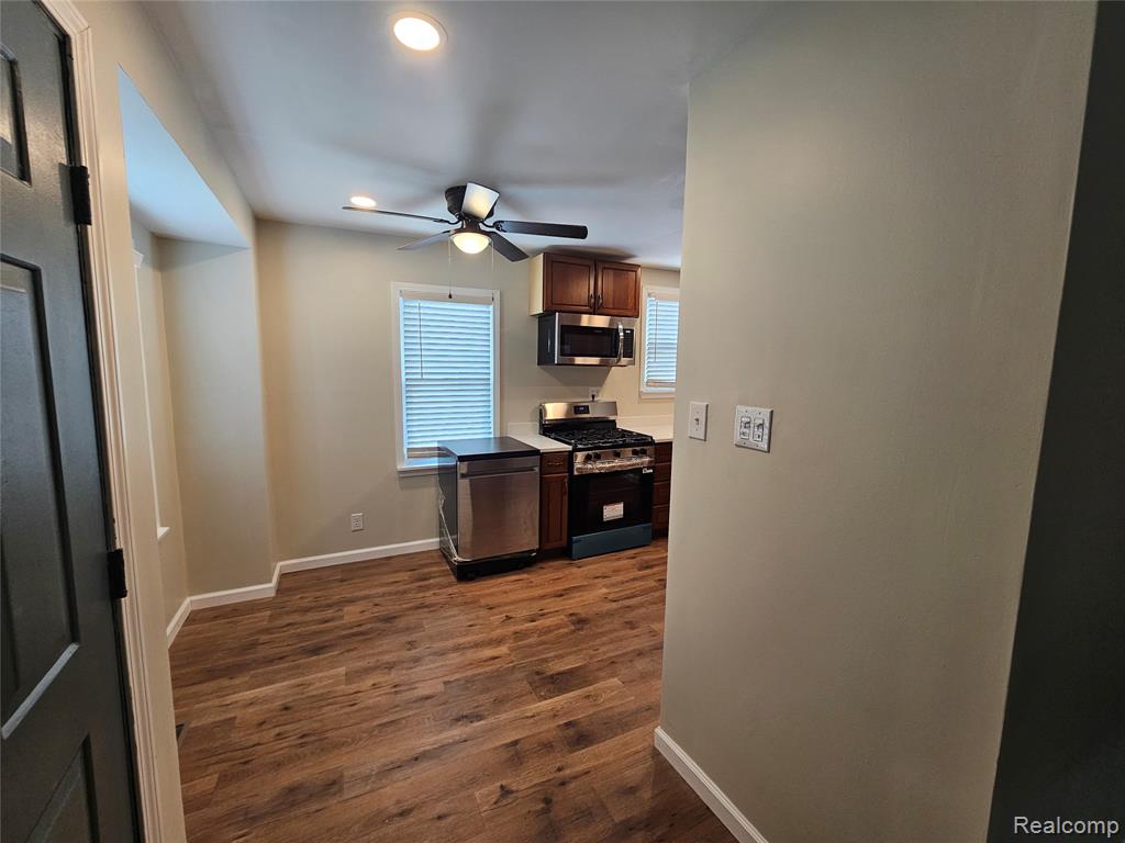 893 Leblanc Street, Lincoln Park, MI 48146 — Photo 7
