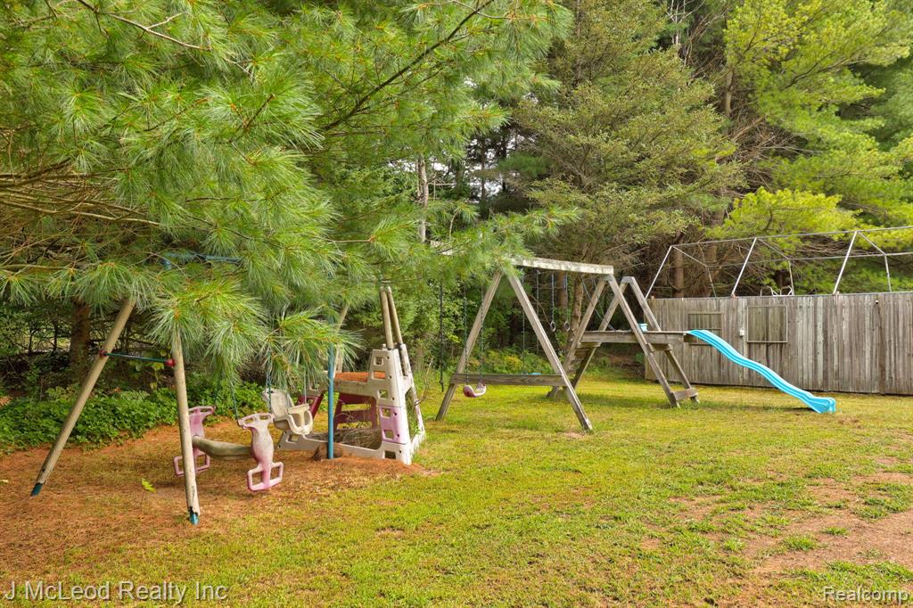 4198 Kirk Road, Vassar, MI 48768 — Photo 32