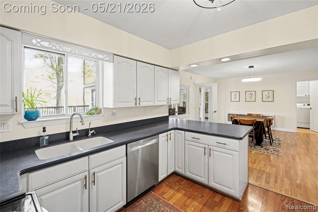 406 Fairwood Road, Pinckney, MI 48169 — Photo 5