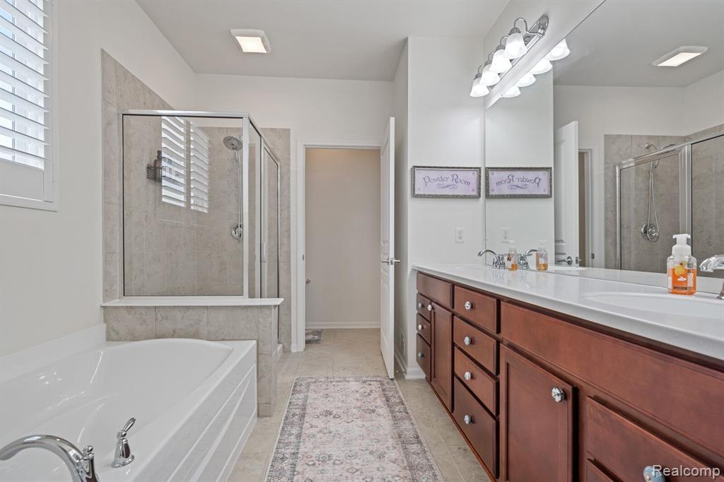 49446 LAKEWOOD Street, Macomb, MI 48042 — Photo 17
