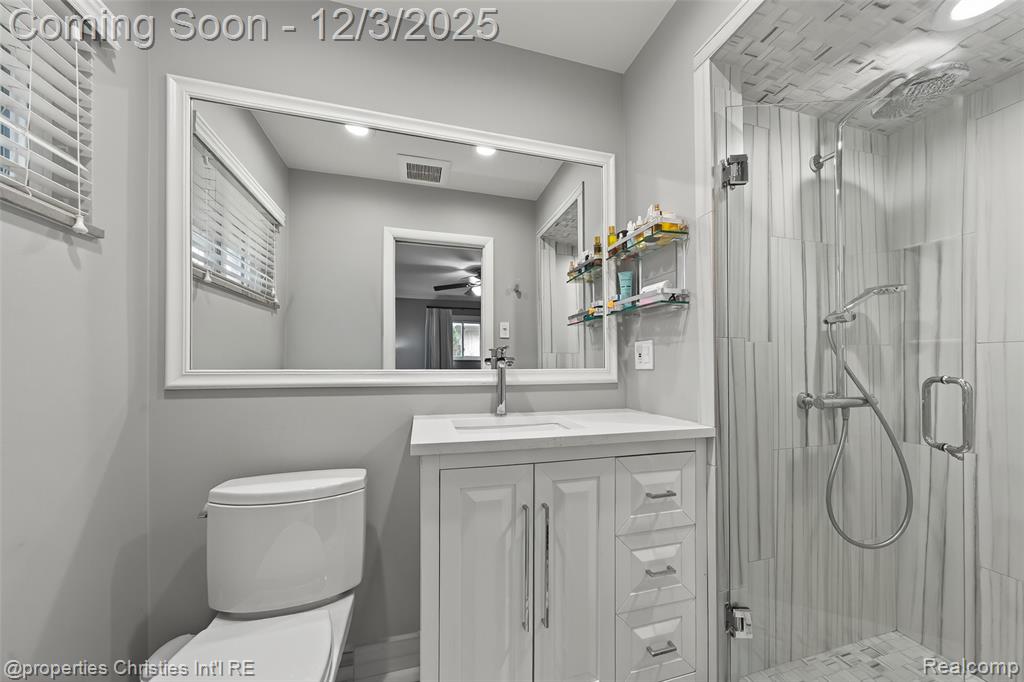 16927 Beverly Road, Beverly Hills, MI 48025 — Photo 24