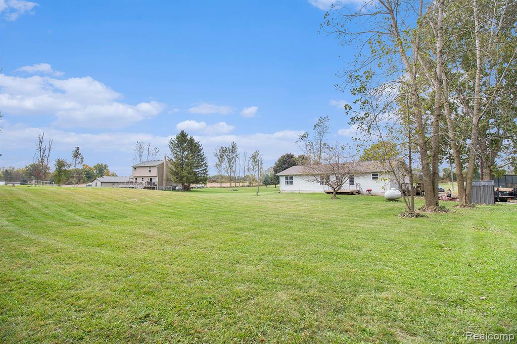 3163 BULL RUN Road, Howell, MI 48843 — Photo 25