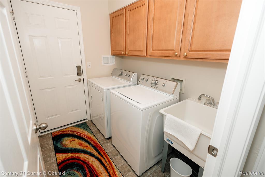 22664 Woodcreek Drive, 93, Taylor, MI 48180 — Photo 10