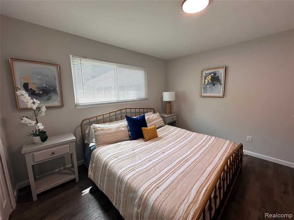 8706 Cologne Drive, Sterling Heights, MI 48314 — Photo 24