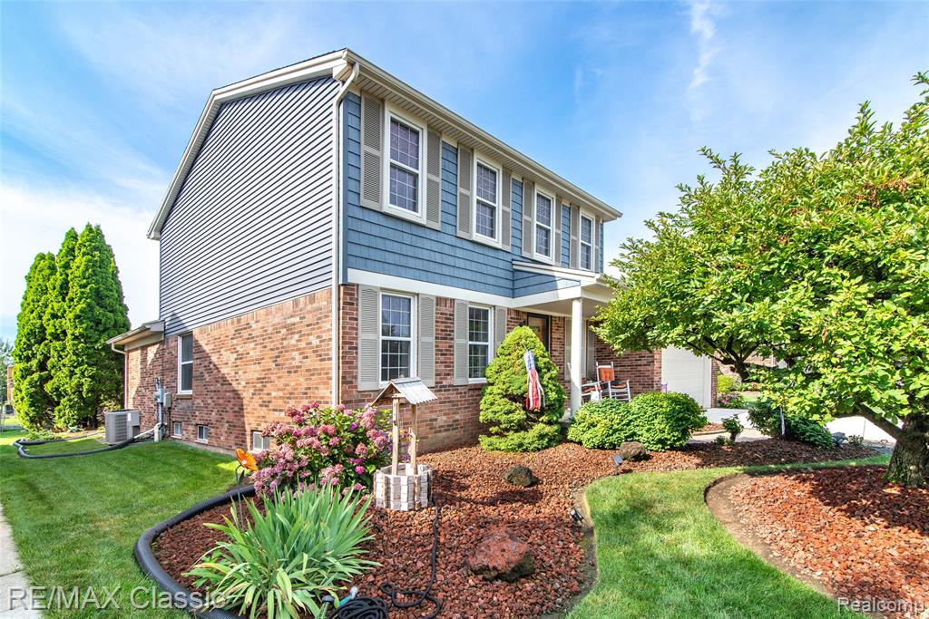 45025 Claymore Drive, Canton, MI 48187 — Photo 4