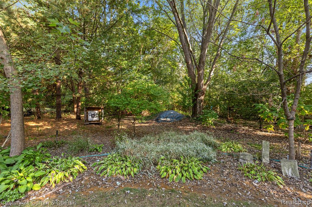 8751 Speedway Drive, Shelby Twp, MI 48317 — Photo 31
