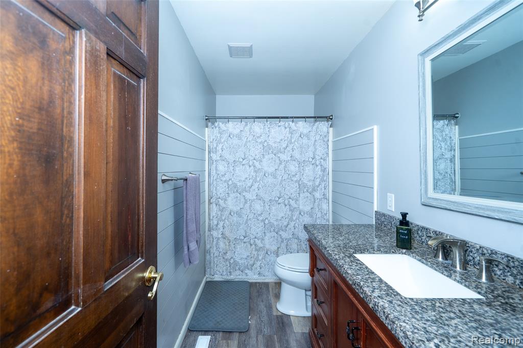 9459 Morrish Road, Swartz Creek, MI 48473 — Photo 47