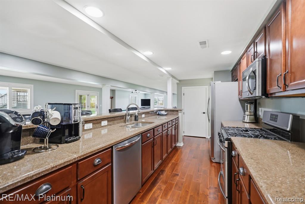 9167 Rotondo Drive, Howell, MI 48855 — Photo 37