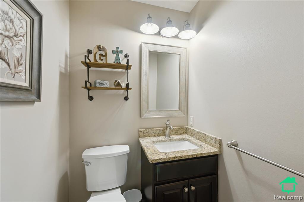 46518 E Oak Manor Court, Canton, MI 48187 — Photo 36