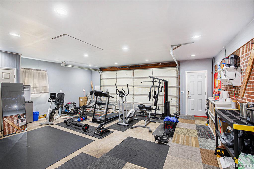 5807 Shetland Way, Waterford, MI 48327 — Photo 26