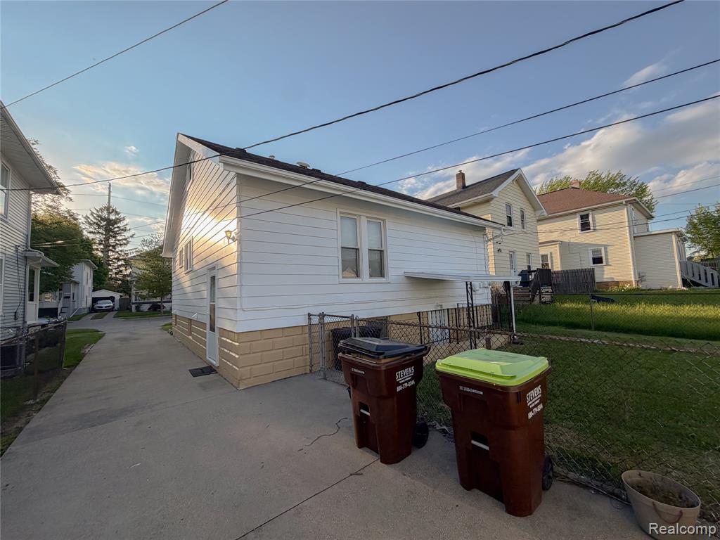 134 Michigan Avenue, Monroe, MI 48162 — Photo 7